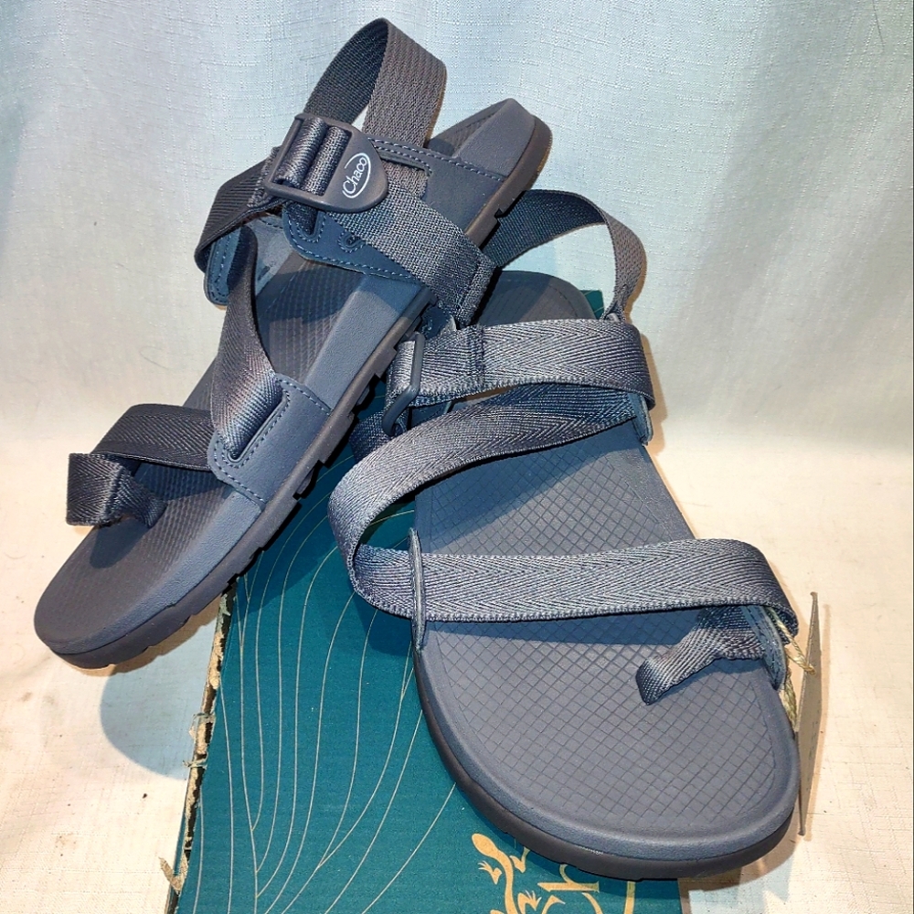 Chaco Men's Lowdown 2 Sandal in Gray